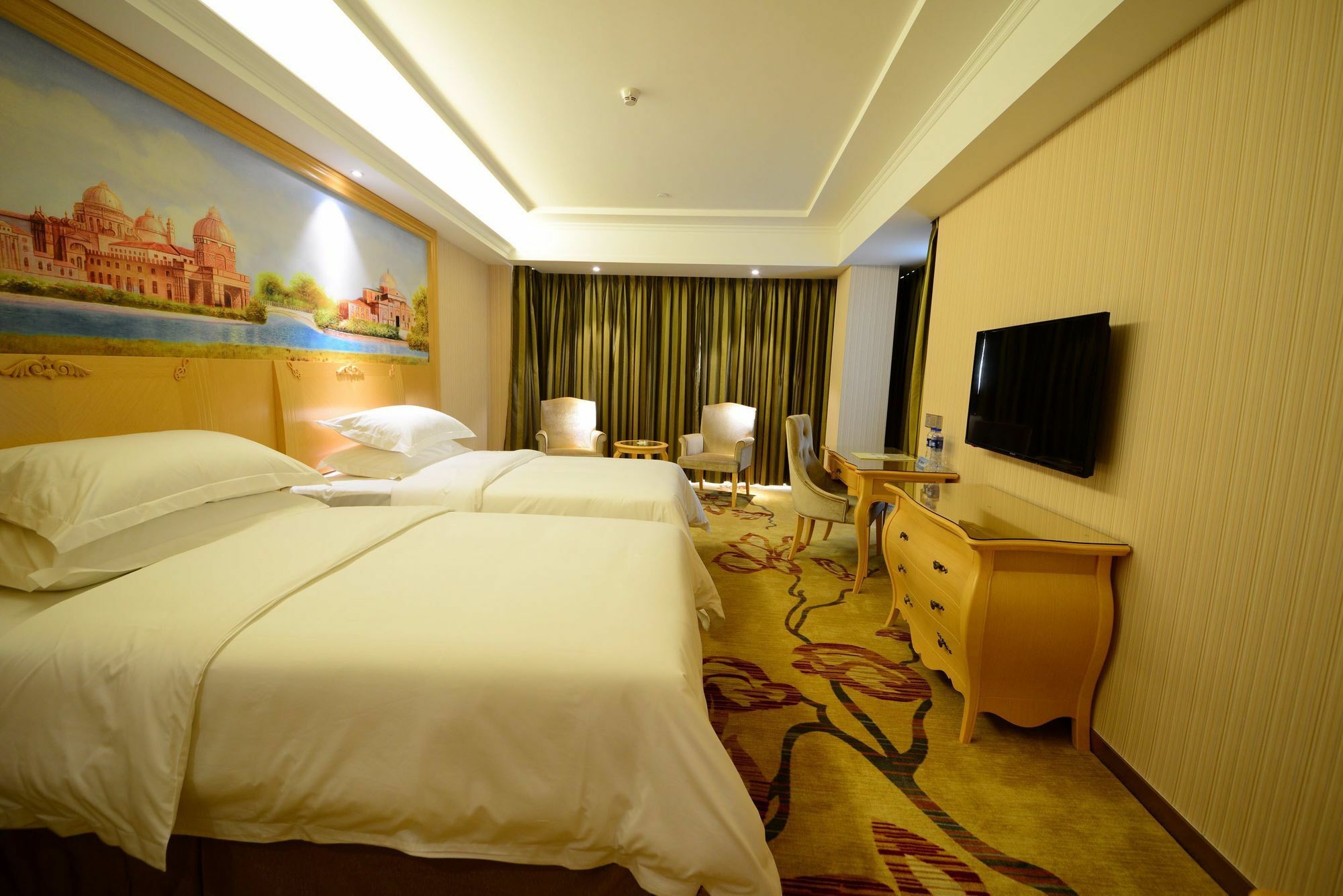 Vienna International Hotel Shajing Heyi Branch Shenzhen Exterior photo